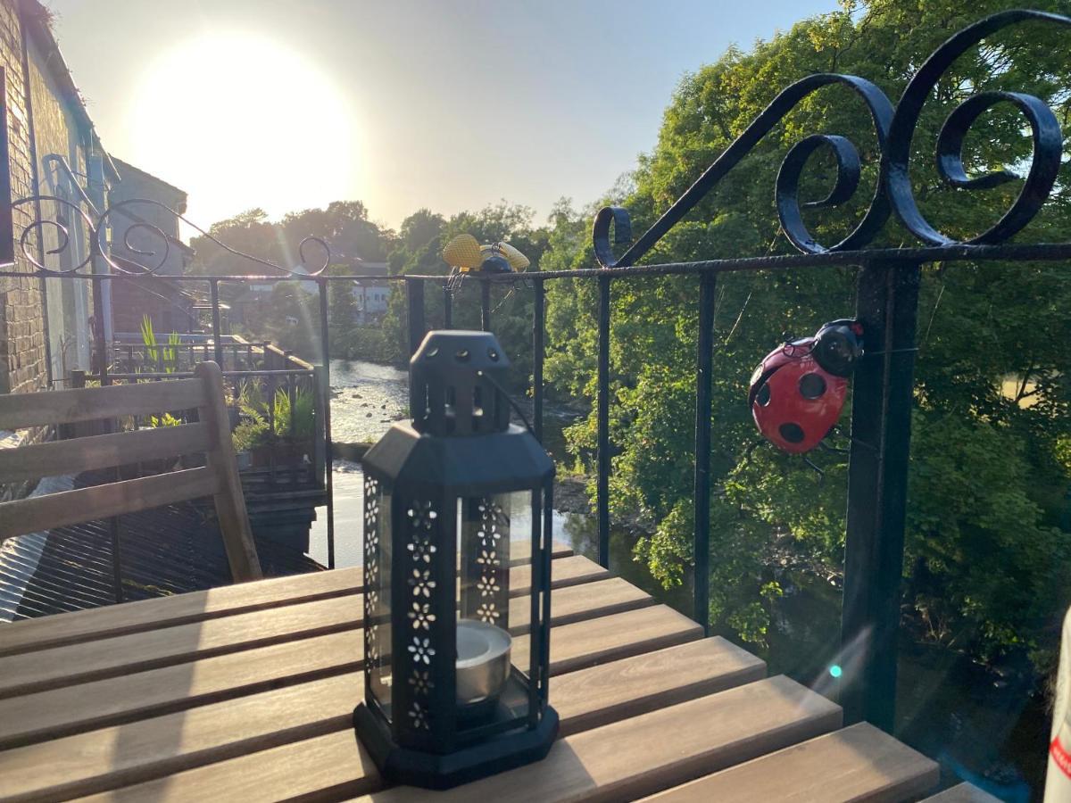 Riverbank Cottage Lake District Double Balcony Egremont  外观 照片